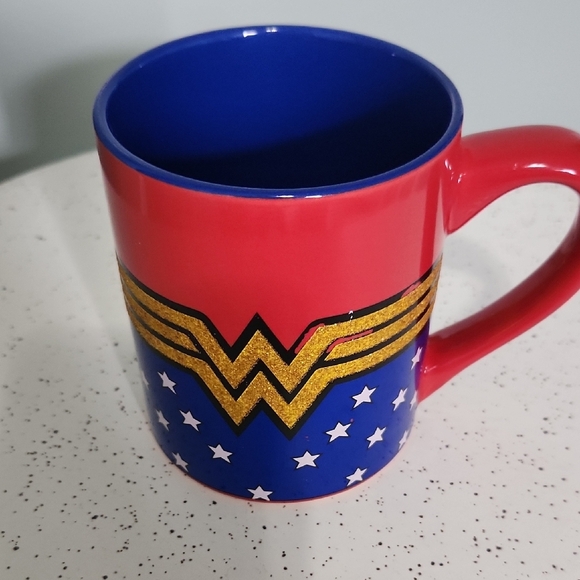 wo der woman Other - Heroic Emblem Red and Blue Mug